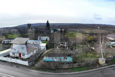 Casă cu 2 camere în Tomești - 1