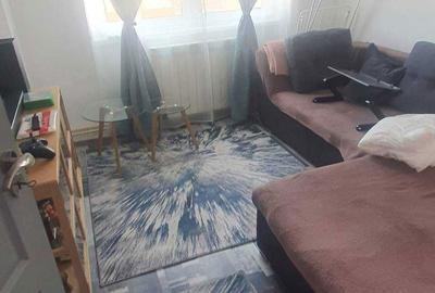 Apartament cu 2 camere decomandat în Central - 2