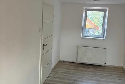 Casa cu gradina, zona Lazaret - 7