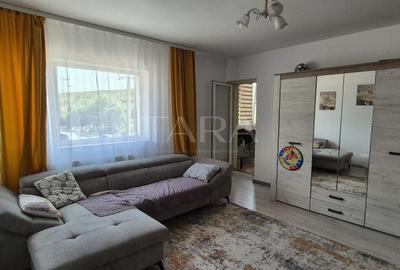 Apartament cu 2 camere de vanzare in zona centrala - 2