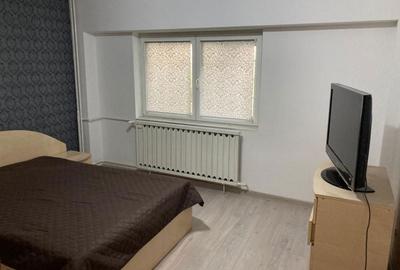 Apartament cu 3 camere semidecomandat în Drumul Sării - 11