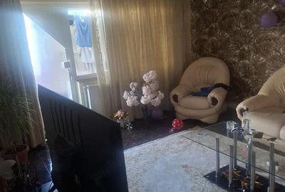 Apartament cu 4 camere decomandat în Central - 2