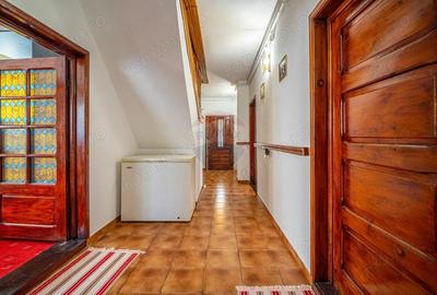 Casă cu 5 camere cu Garaj în Filipeștii de Pădure - 19