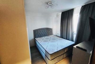 Apartament cu 3 camere semidecomandat în Teiul Doamnei - 3