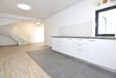 Apartament cu 5 camere decomandat, mobilat în Unirii - 9