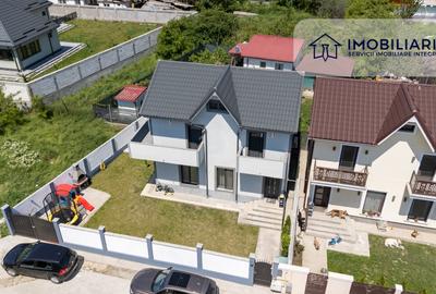 Casă individuală cu 4 camere cu Canalizare în Lumina - 1
