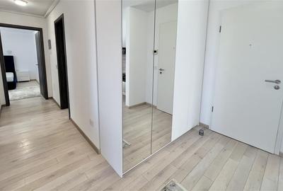 Apartament cu 2 camere decomandat în Tractorul - 7