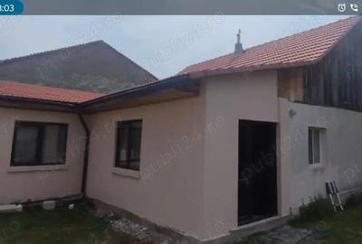 Casa de vanzare in Copacele cu teren de 1630 m2 - 2