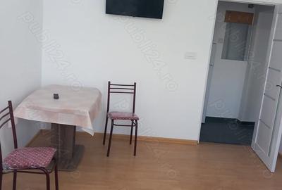 Apartament cu 2 camere decomandat în Central - 4