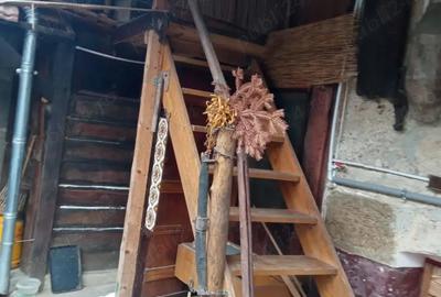 Casă cu 4 camere cu Teren 750 Mp în Central - 6