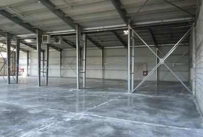 Spațiu industrial, de 1,140 mp, în Apărătorii Patriei - 2