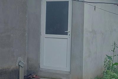 Casă cu Teren 1000 Mp în Stejaru - 7