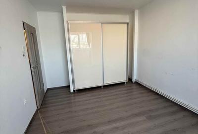Apartament cu 3 camere decomandat, mobilat în Vidin-Progresul - 8