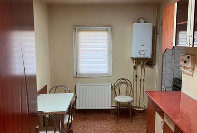 Apartament cu 3 camere decomandat în Micro 11 - 4