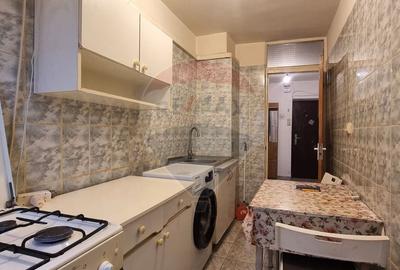 De închiriat Garsonieră decomandată Zona Sebastian - 3