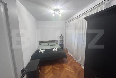 Apartament cu 3 camere decomandat, mobilat în Calea București