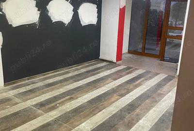 Spațiu comercial, de 42 mp, în Central - 1