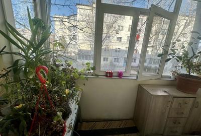 Apartament cu 4 camere decomandat în Alexandru cel Bun