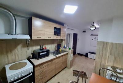 Apartament cu 2 camere decomandat în Pelican - 3