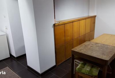 Apartament cu 3 camere în Cristian - 4