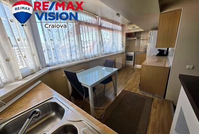 Apartament cu 4 camere semidecomandat, mobilat în Central - 3