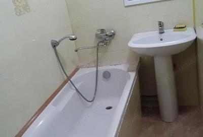 Garsonieră în P-ța Unirii