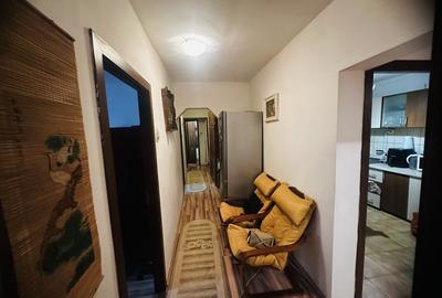 Apartament cu 4 camere decomandat în Central - 2