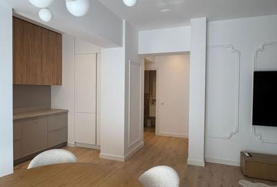 Apartament cu 3 camere în Central - 1