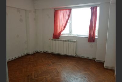 Apartament cu 2 camere decomandat în Micro 19 - 2