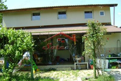 Casă cu Teren 1461 Mp în Cornu - 13