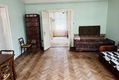 Casă cu 4 camere în Central - 8
