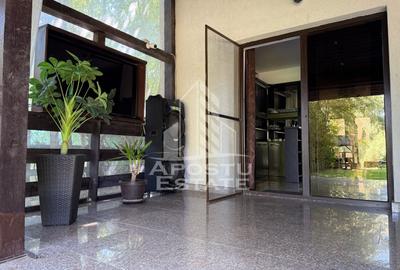 Casă individuală cu 6 camere cu Canalizare în Crișan - 37