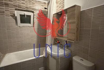 3 decomandate 1 Mai - 19