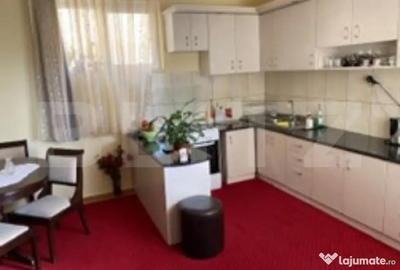 Casă cu 3 camere cu Teren 1445 Mp în Central - 5
