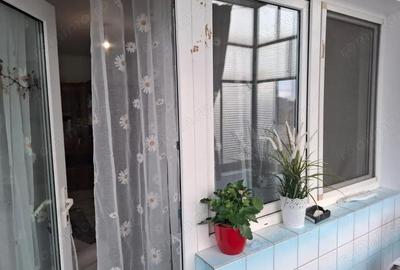 Apartament cu 3 camere semidecomandat în Central - 6