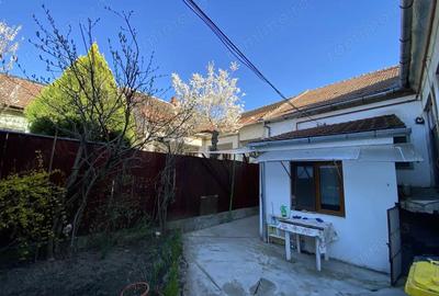 Comision 0 | Casa 2 Camere | Anexa o camera| Pivnita | 230mp | Balcescu - 18