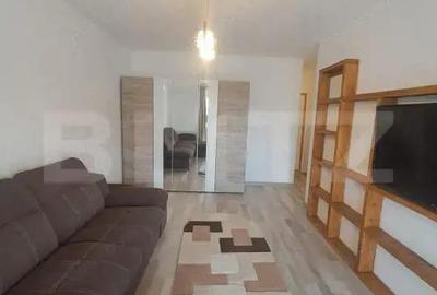 Garsoniera de inchiriat -cu balcon ?i loc de parcare!