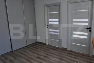 Apartament cu 3 camere semidecomandat în Florești - 2