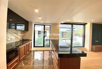 Apartament cu 4 camere decomandat în Primăverii - 6