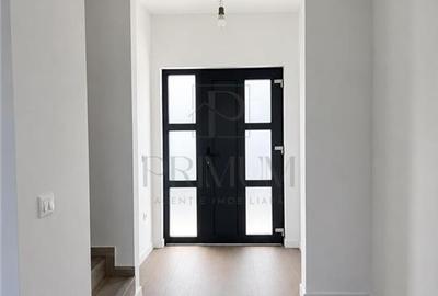 Duplex cu 4 camere cu Canalizare în Moșnița Nouă - 3