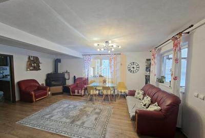Casă cu 6 camere cu Teren 720 Mp în Predeluț - 5