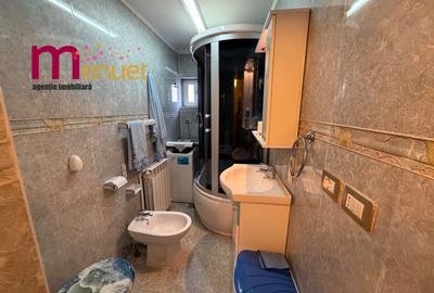 Casă cu 5 camere cu Teren 230 Mp în Păcii - 9