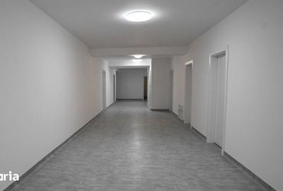 Spațiu comercial, de 16 mp, în Spitalului - 4