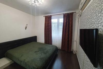 Apartament cu 3 camere semidecomandat în Tineretului - 1