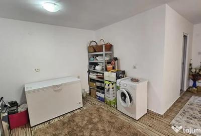 Casă cu 4 camere cu Teren 272 Mp în Central - 15