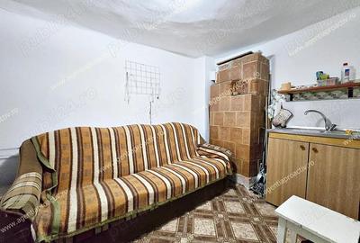 Casă cu 3 camere în Central