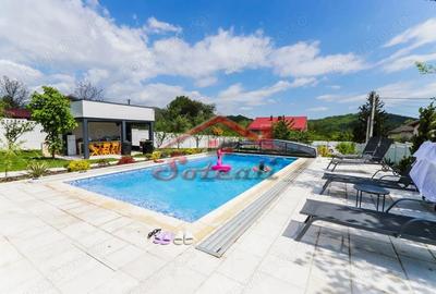 Casă cu 11 camere cu Teren 1227 Mp în Breaza de Sus - 9