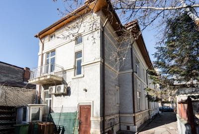 Vila 16 Camere de vanzare Unirii Primaria Sector 3 - 22