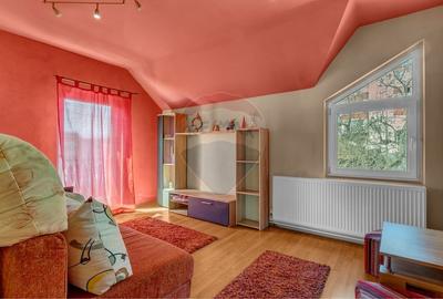 Casă cu 8 camere cu Teren 777 Mp în Ultracentral - 38