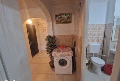 Apartament cu 3 camere, mobilat în Tomis III - 6